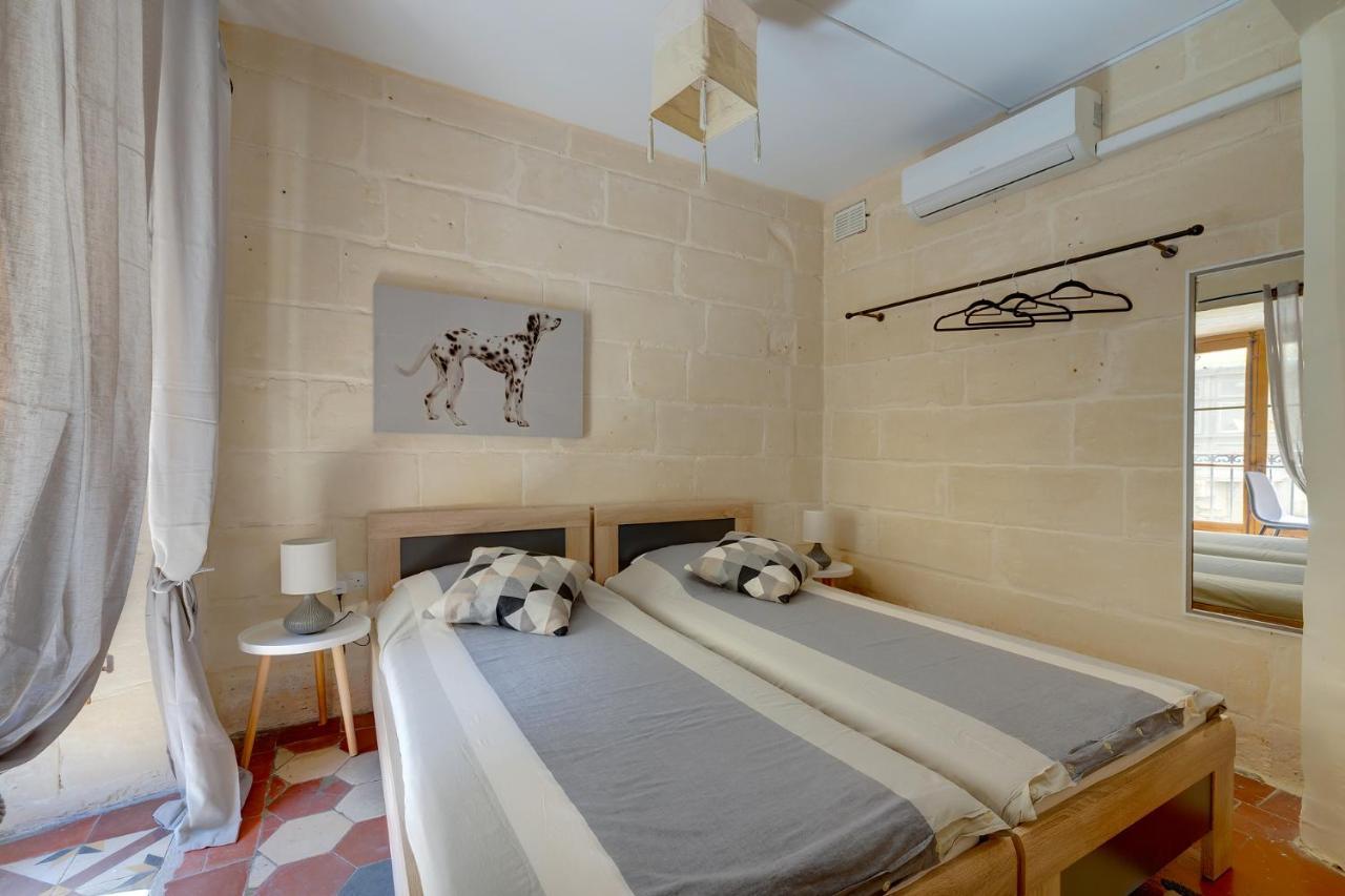 Central And Cosy 2Br Apartment In Валетта Экстерьер фото