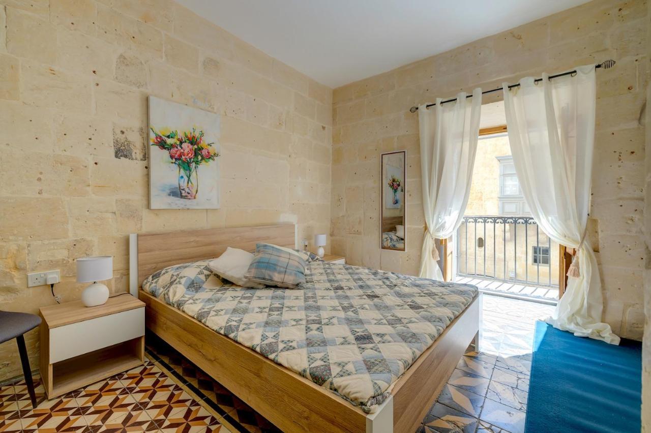 Central And Cosy 2Br Apartment In Валетта Экстерьер фото